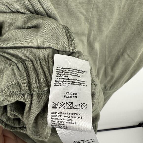 Lascana Venus Romper Short Sleeve V Neck Shorts Women size 8 Green - Picture 9 of 12